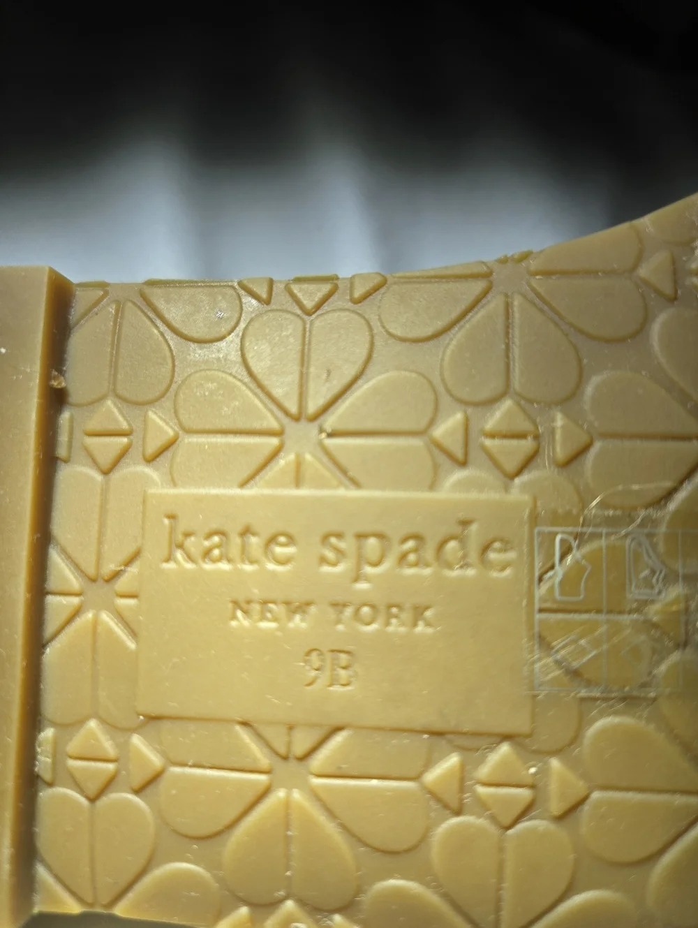 kate spade reposhing as